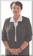VP - Unterrichtsministerin Elisabeth Gehrer, konnte sich 
von Anfang an nicht gegen die Olegarchie durchsetzen.